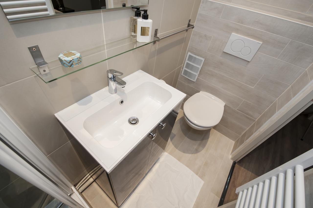 Le17 Furnished Studios Paris Bagian luar foto